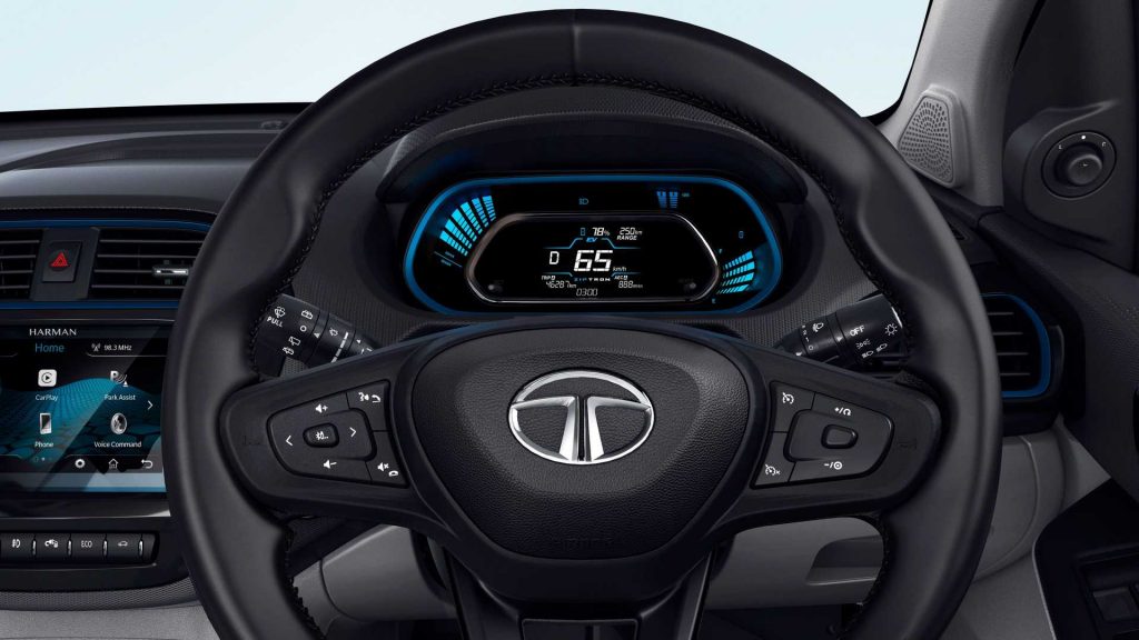 Inilah Tata Tiago EV Mobil Listrik Terbaru Harga Rp 150 Juta