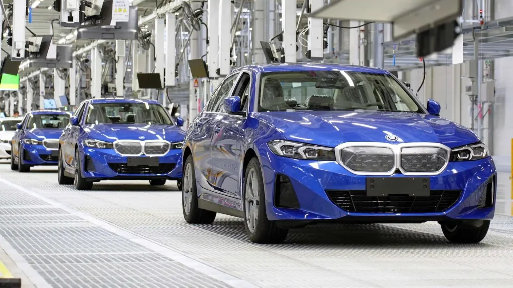 BMW Akan Menghadirkan Mobil Listrik Neue Klasse Bertenaga 1.300 Hp Lebih
