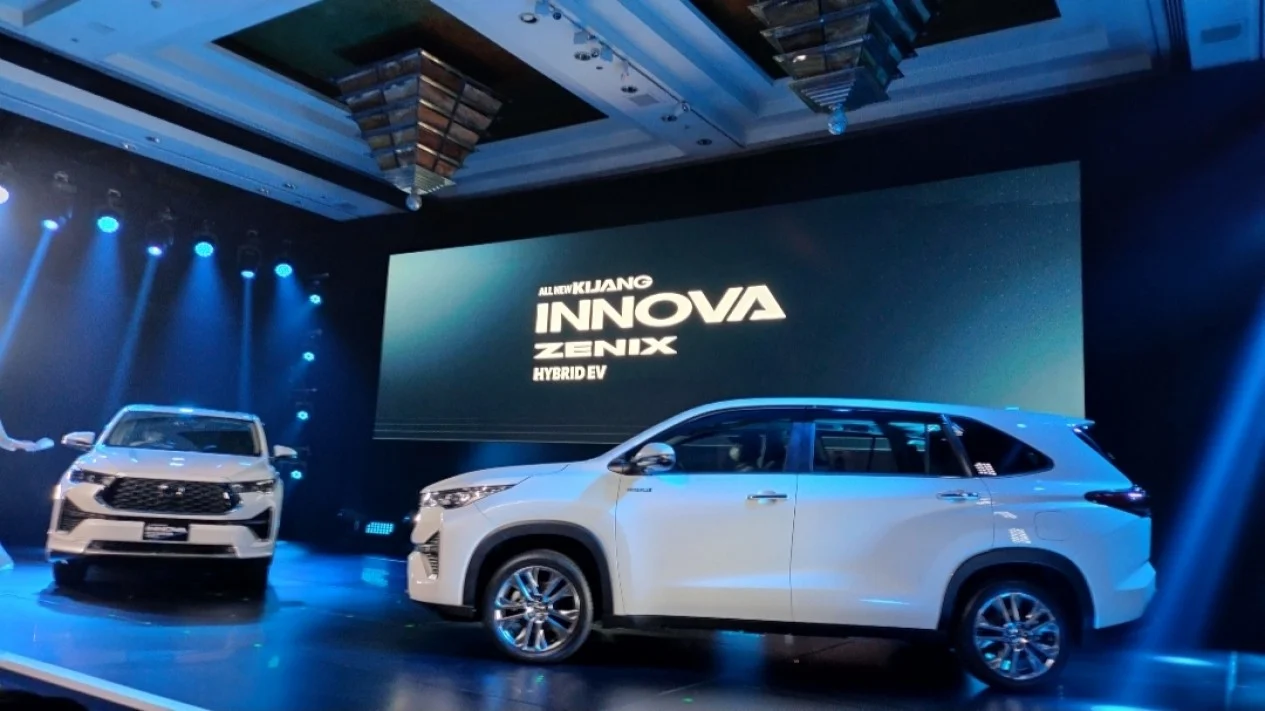 Sudah Ada Innova Hybrid, Kenapa Innova Diesel Tetap Banyak Digemari