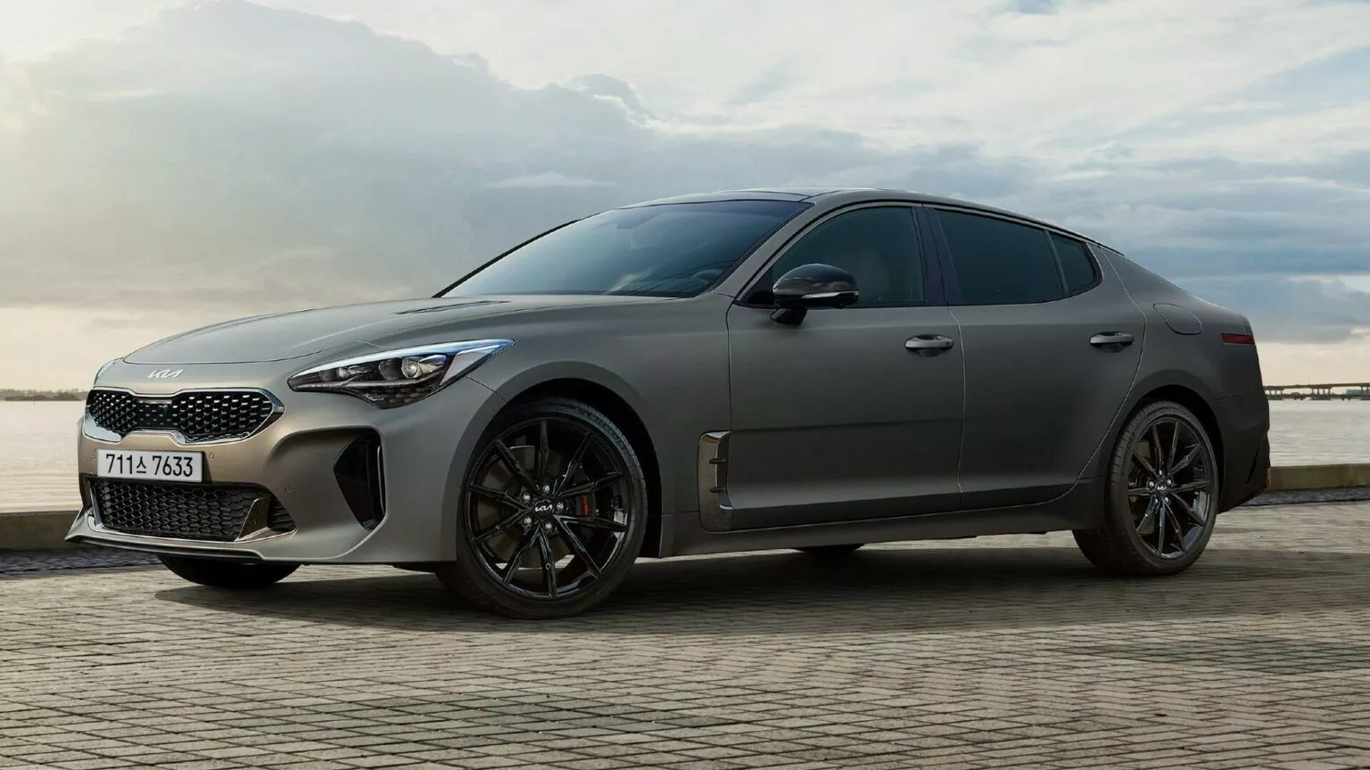 Sebelum Disuntik Mati, Kia Stinger Hadir Dengan Edisi Khusus Limited Tribute Edition