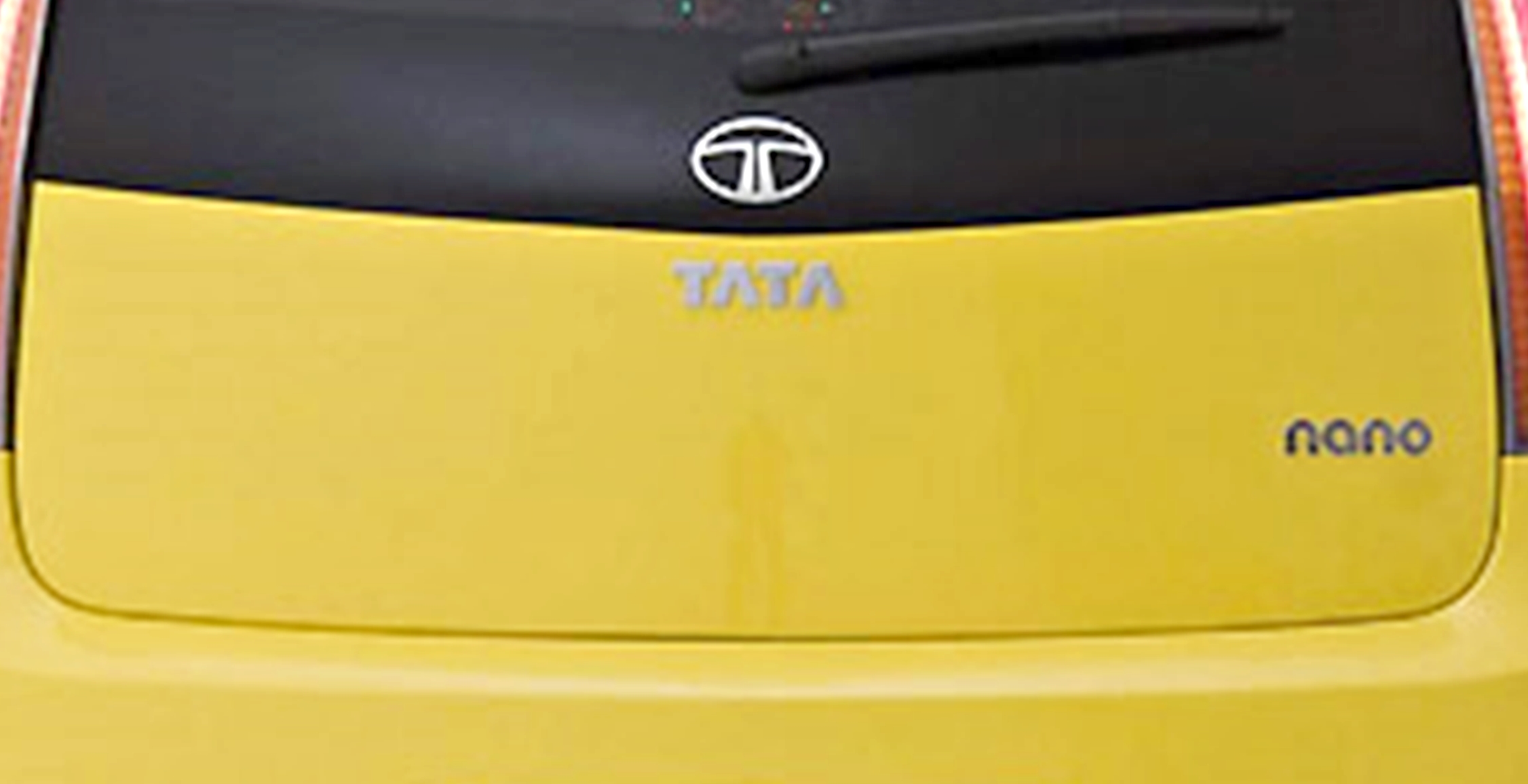 Logo mobil Tata Nano.