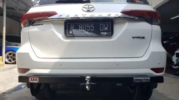 Inilah Kelebihan Dan Kelemahan Pasang Towing Bar Di Bumper Mobil Anda