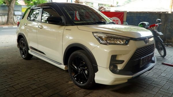 Inilah Warna Mobil Yang Banyak Dipilih Konsumen Mobil Dunia Di Tahun 2022