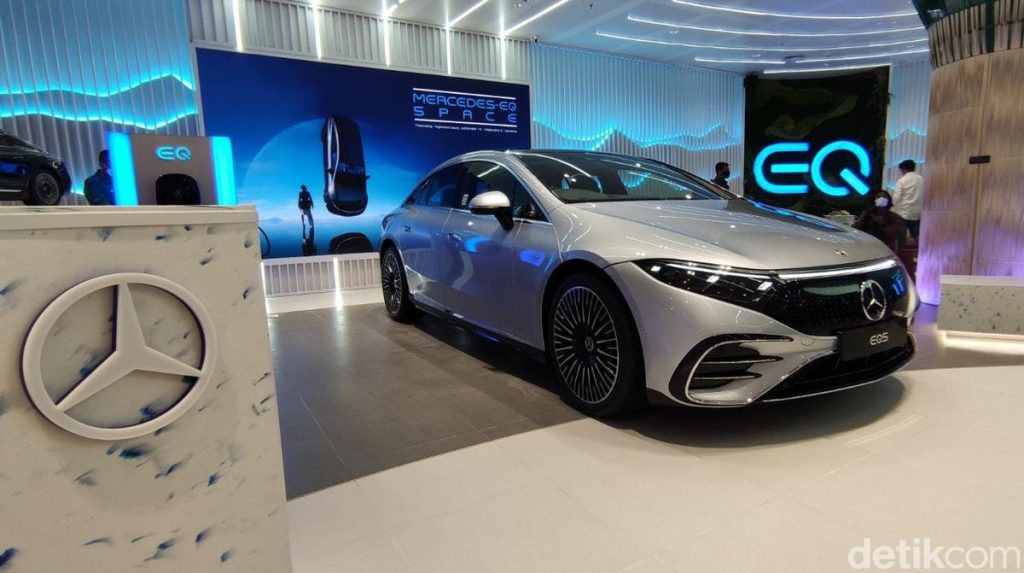 Mercedes-Benz Akan Hapus Nama EQ Pada Produk Mobil Listrik Tebarunya