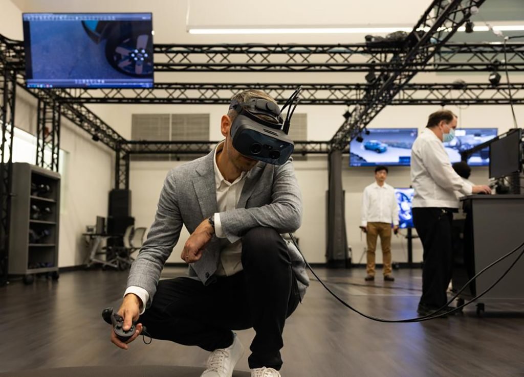 Honda gunakan teknologi VR.