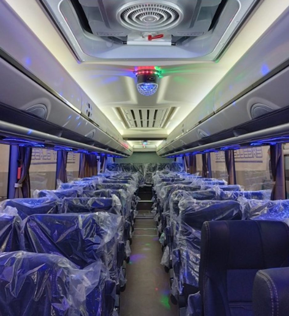 Interior bus baru PO Putra Dewantara Ayu. 