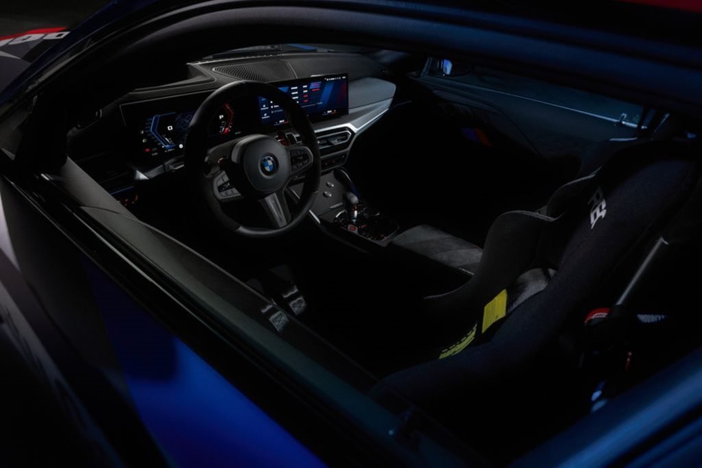 Interior BMW M2 Safety Car MotoGP 2023.