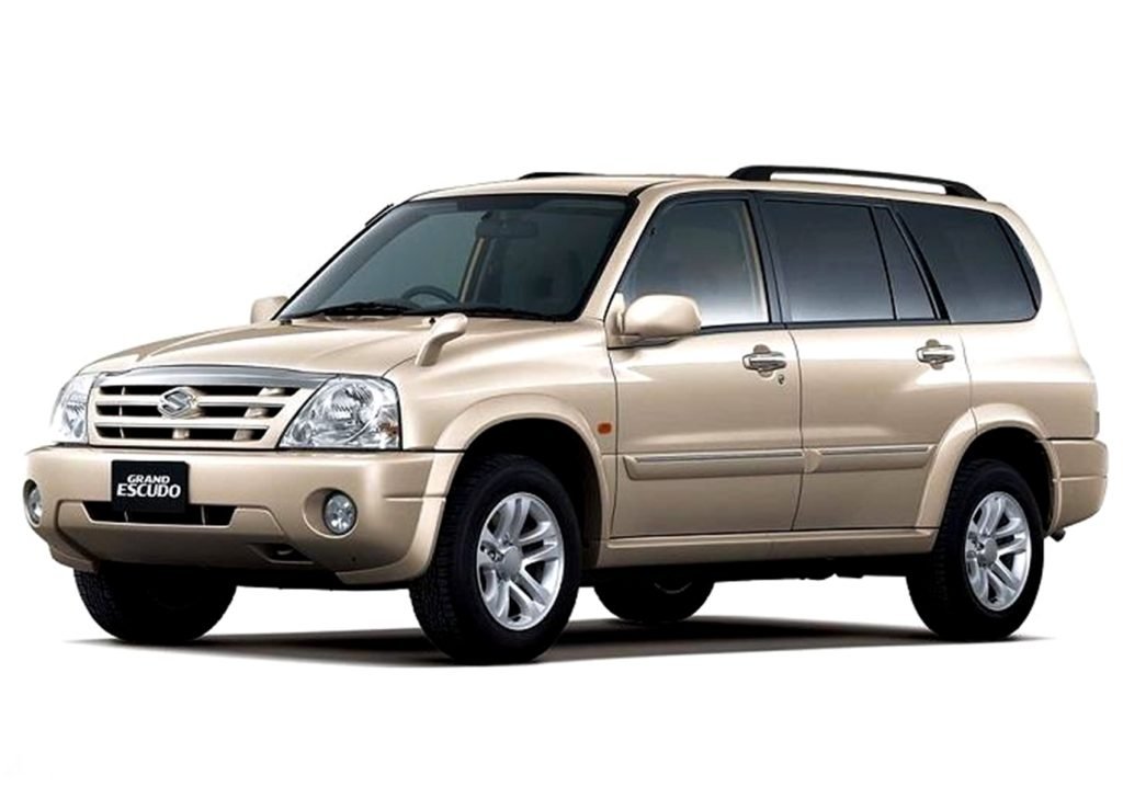 Suzuki Escudo XL7.