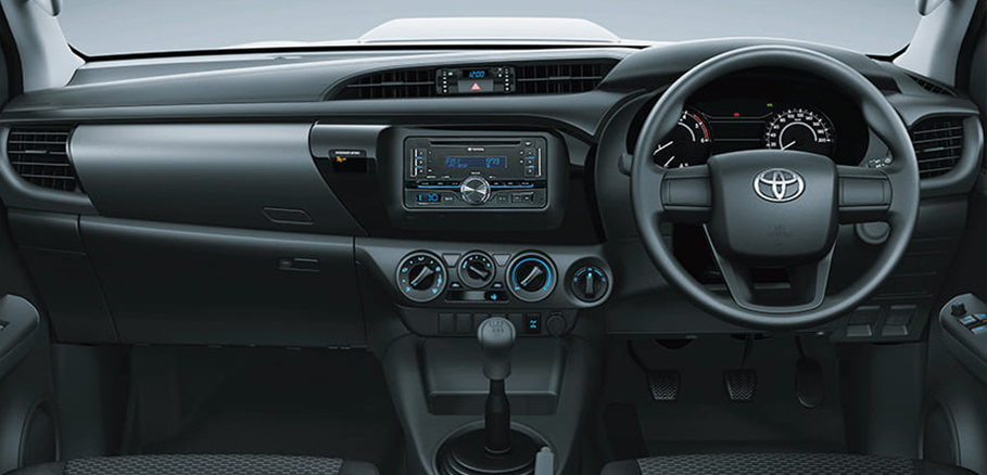 Interior Toyota Hilux. 