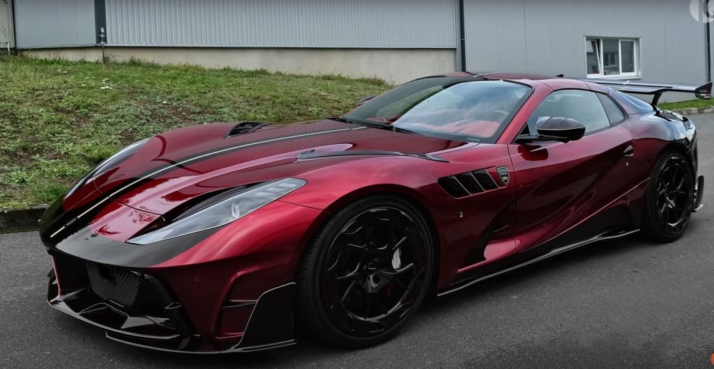 Ferrari 812 GTS.