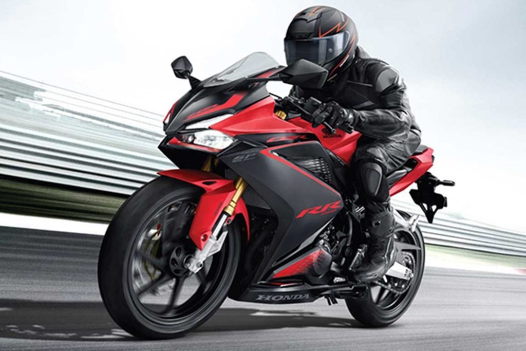 Honda CBR250RR SP sudah dilengkapi fitur Quick Shifter. 