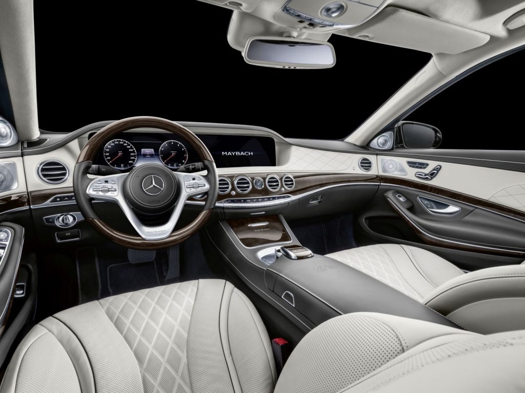 Interior Mercedes-Maybach S650. 