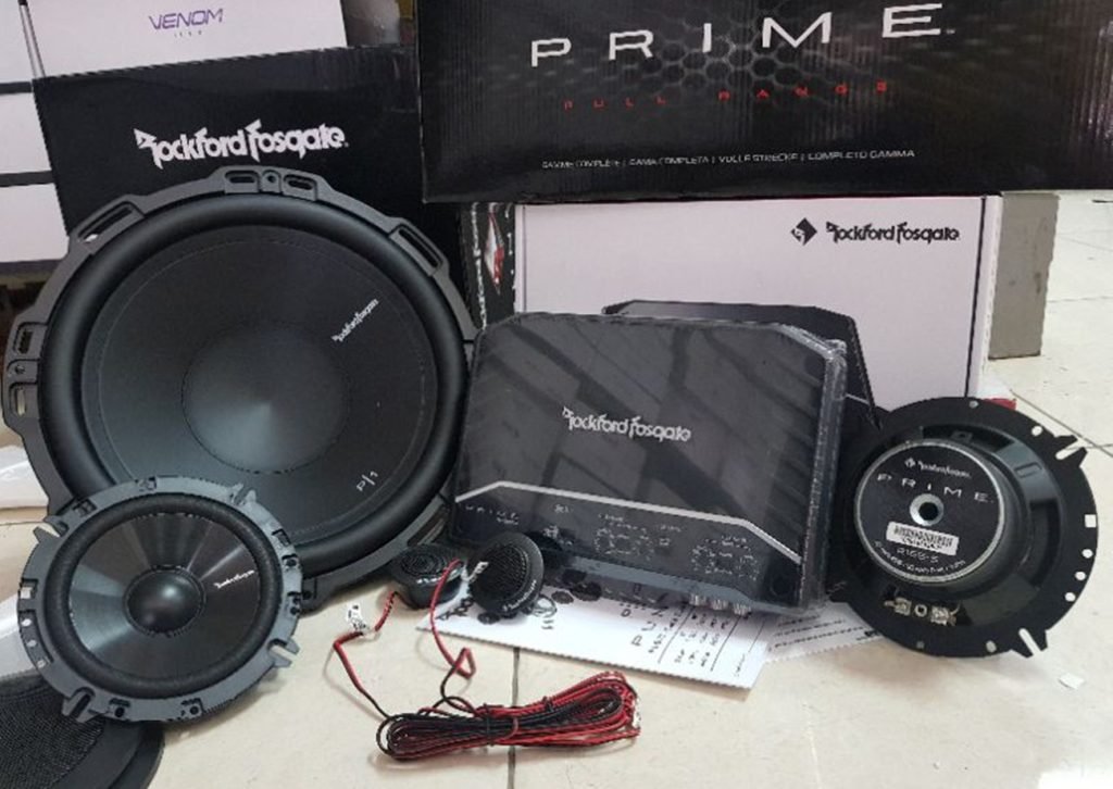 Sound system Rockford Fosgate. 