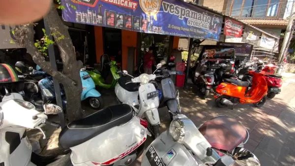 Servis Umum Vespa