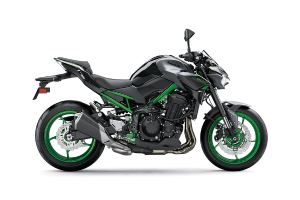 motor kawasaki Z900