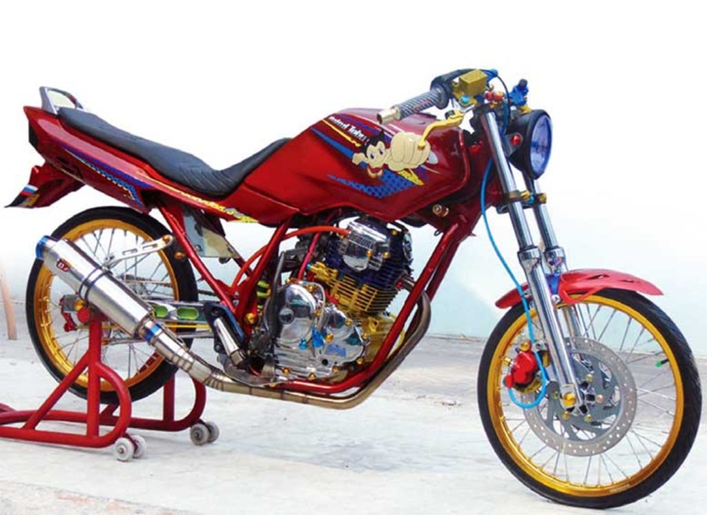 Contoh motor herex Yamaha. 