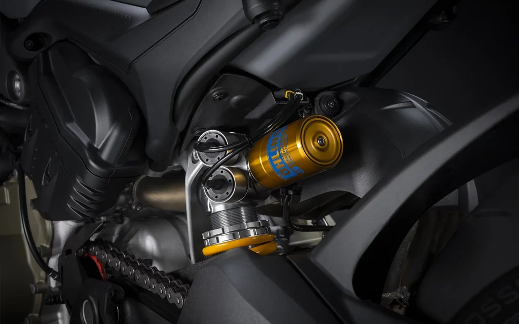 Ergonomi Ducati Streetfighter V4S 2023.