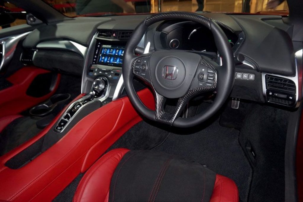 Interior Honda NSX 2016.