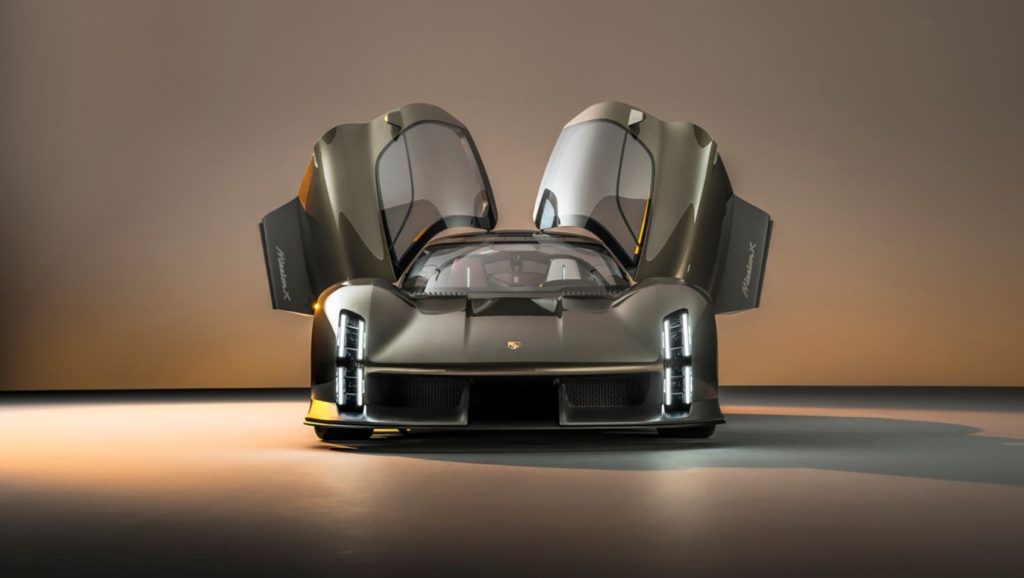 Tampilan depan Porsche Mission X Concept. 