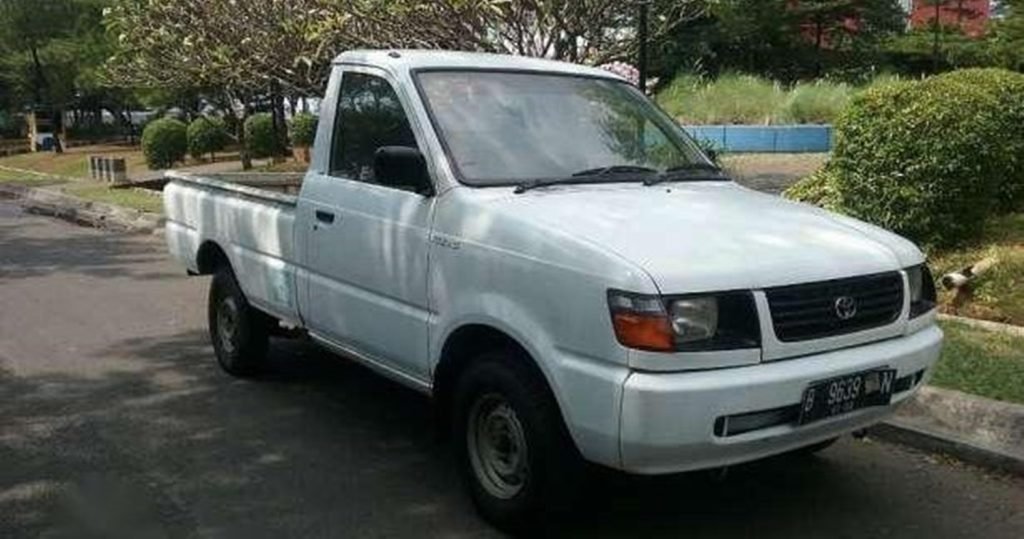 kijang pick up bekas