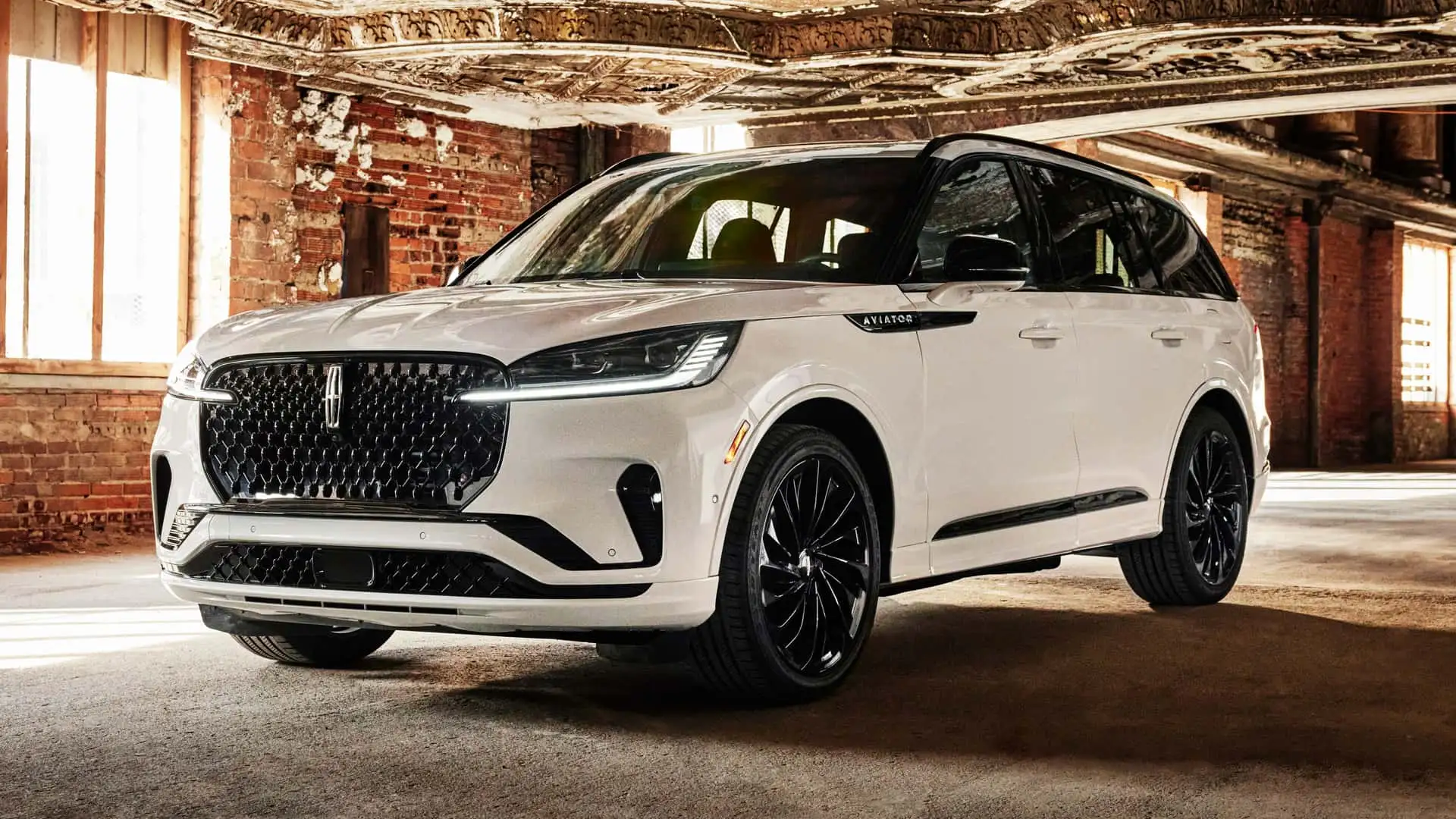 Lincoln Aviator Facelift_1a