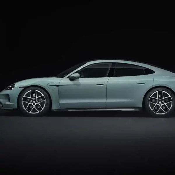 Porsche Taycan Terbaru_1a