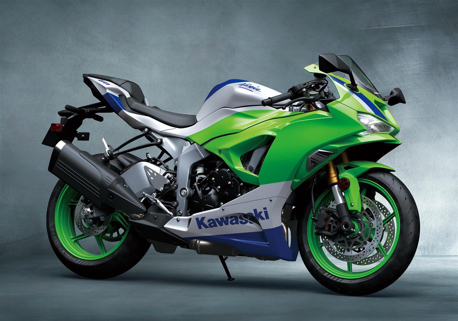 Kawasaki Ninja 40th Anniversary Edition_1a