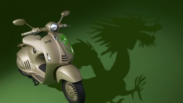 Vespa 946 Dragon_1a