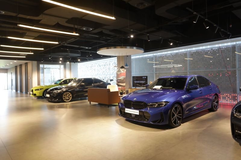 BMW NEXT