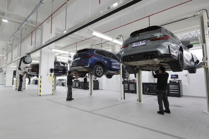 BMW NEXT