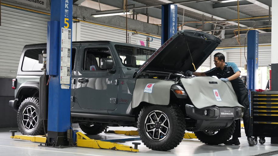 Jeep Buka Dealer Baru