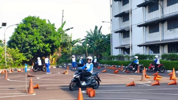 Praktik bermanufer yang safety