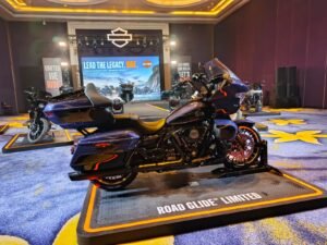 Harley-Davidson Road Gllide Limited siap diajak touring