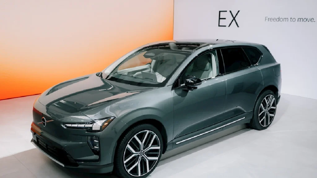 Volvo EX60 EV 2027