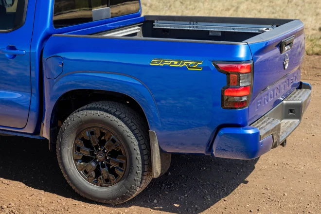 bak belakang Frontier Sport Edition 2027