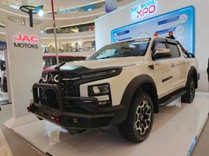 JAC Trekker T9 EV pikap kabin ganda listrik pertama di Indonesia