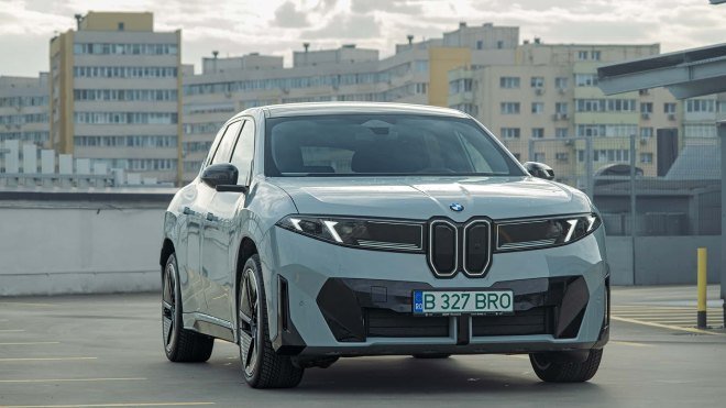 tampak depan BMW iX3 2027