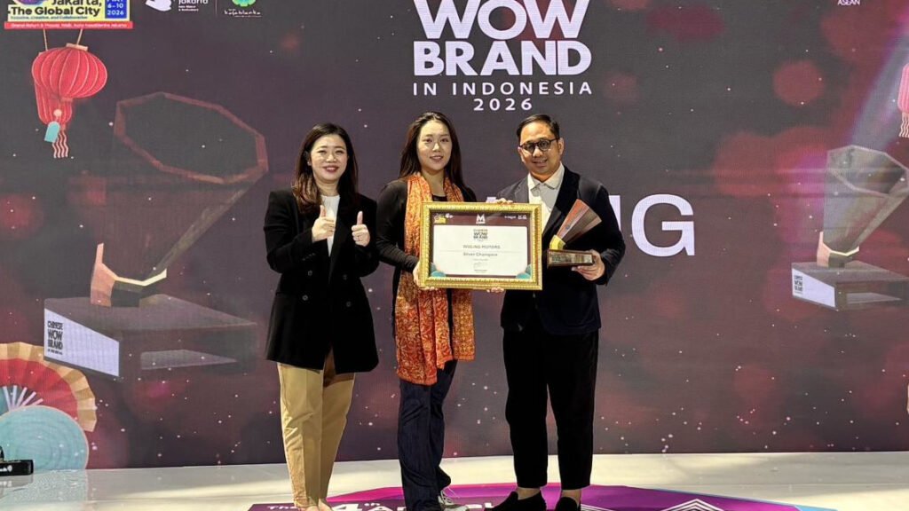 Wuling Raih Penghargaan Bergengsi Chinese WOW Brand in Indonesia