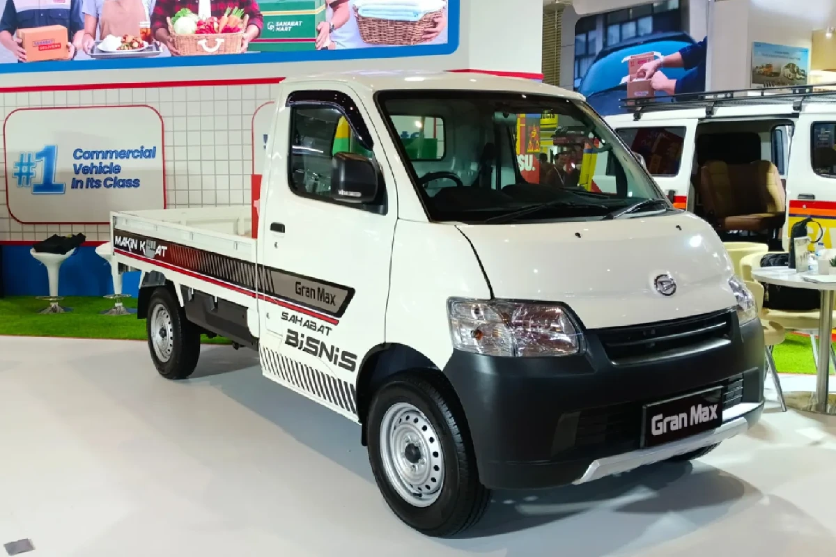 Mobil komersial paling laku Daihatsu Grand Max