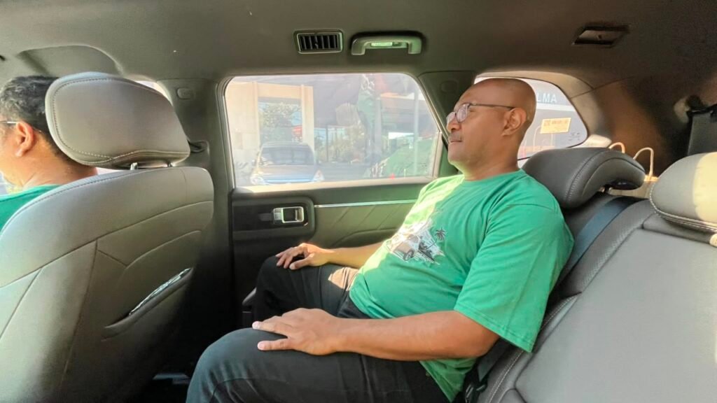 Posisi duduk di baris kedua Wuling Eksion PHEV