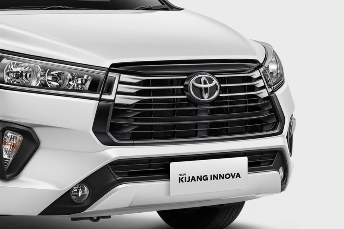 Toyota Kijang Innova mobil terlaris Mei 2026