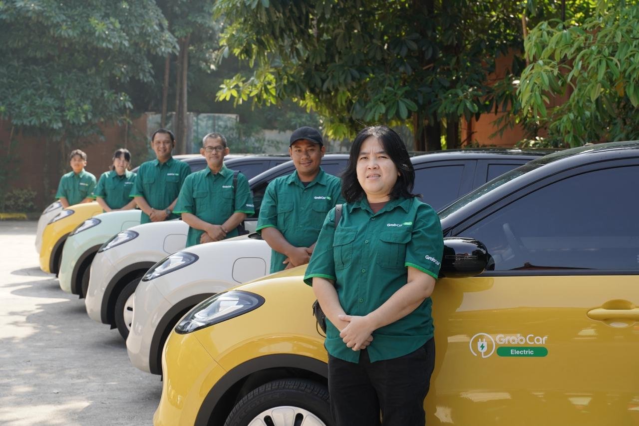 New BinguoEV Lite Tandai Kolaborasi Wuling dan Grab Untuk Layanan GrabRentals