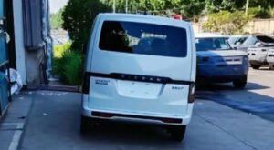 Buritan Nissan Evalia PHEV baru