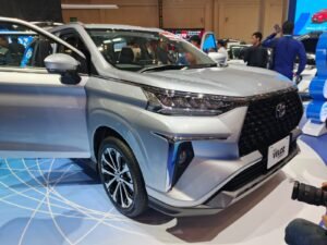 Toyota Veloz Hybrid EV tawarkan efisiensi