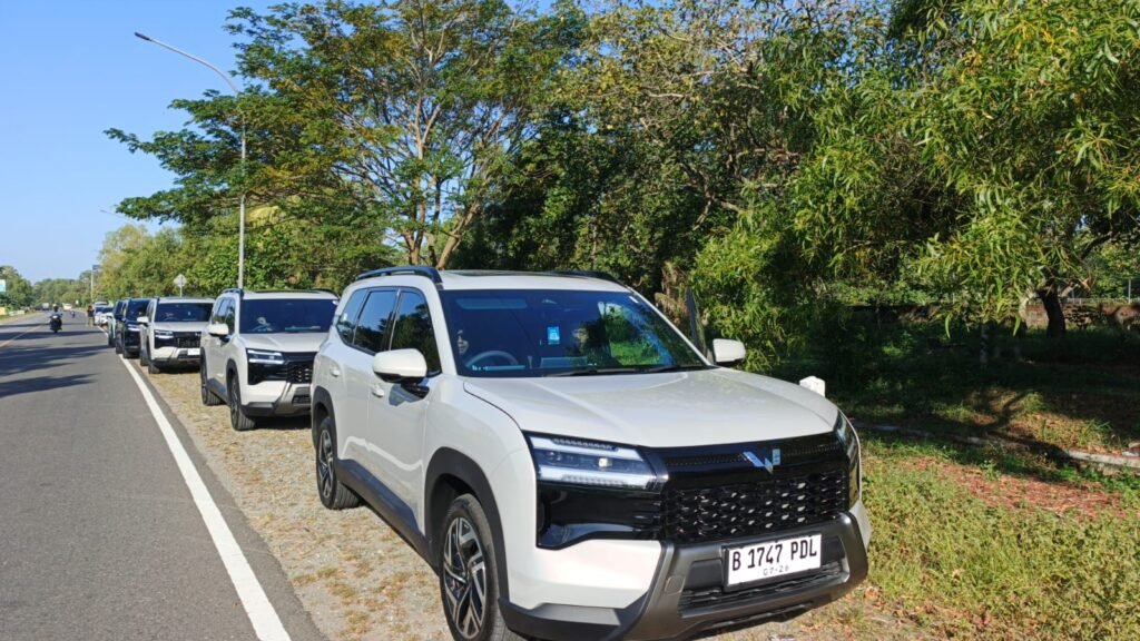 Wuling Eksion PHEV tipe EV dijual mulai Rp 499 juta