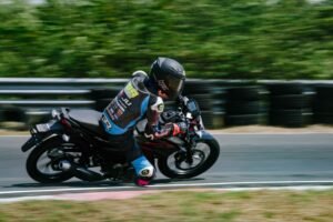 Suzuki Fun Race Owmers & Community Menyambangi Kota Pahlawan