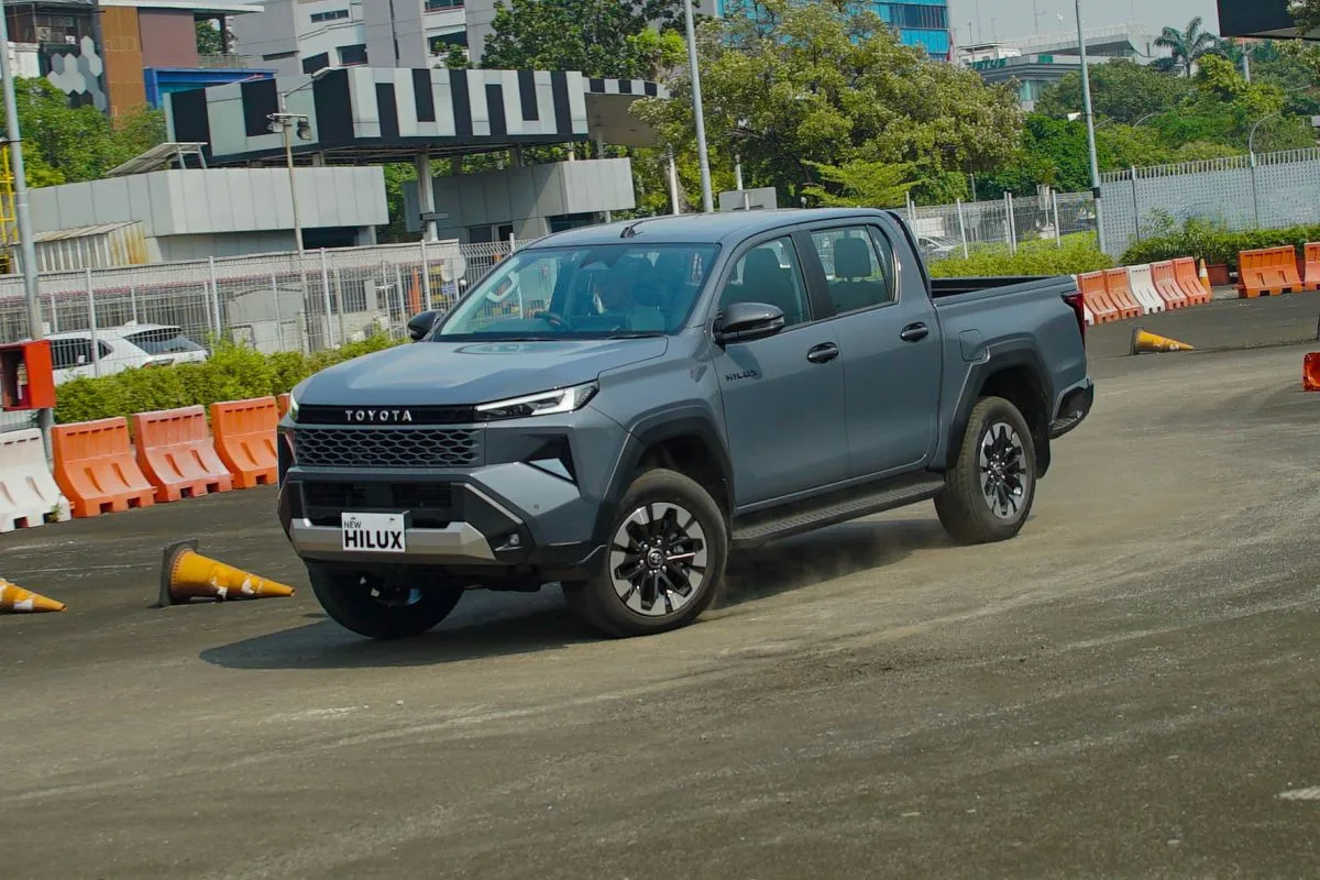 Hilux Double Cabin 2.8 Diesel V