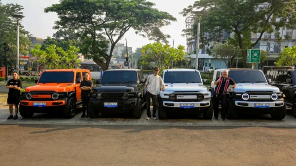 Penyerahan iCAR V23 kepada konsumen Indonesia