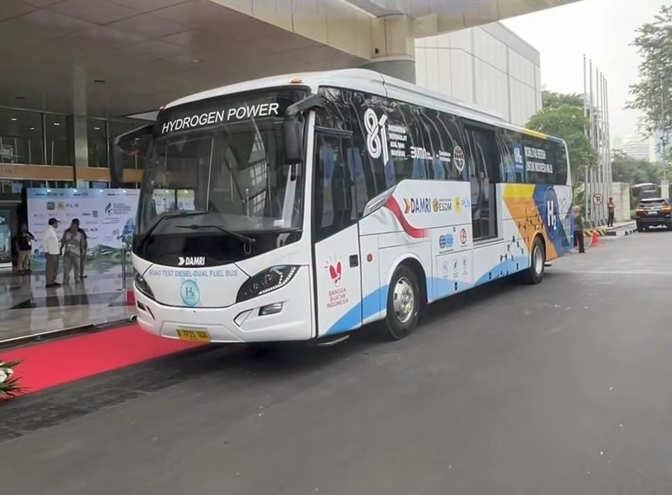 SUCOFINDO Dukung Penuh Operasionalisasi Bus H2 DDF menggandeng Perum DAMRI