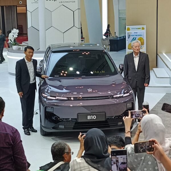 Harga Leapmotor B10 dan C10 Diumumkan